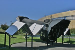 XMM-Newton_at_Cite_de_l'espace_1