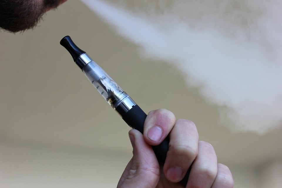 Disposable Vape Pens: What Are You Inhaling? – Sciworthy