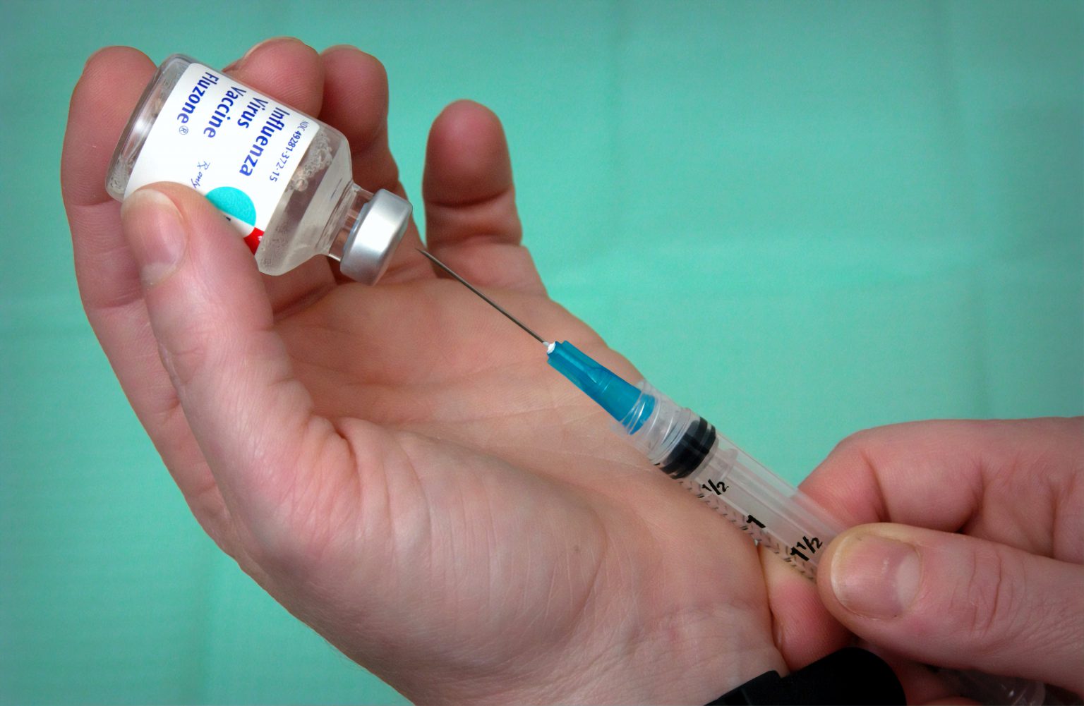 deliberately-infecting-volunteers-with-covid-19-to-speed-up-vaccine